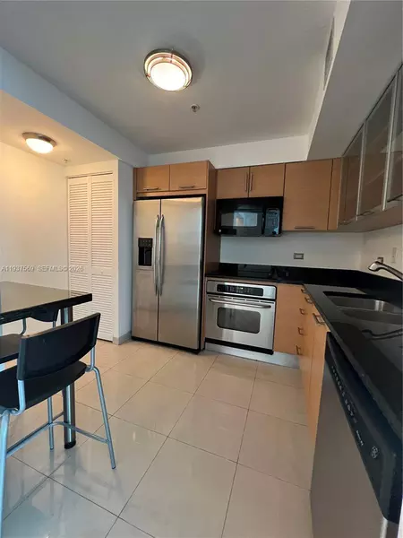 2 bedrooms apartment for rent in Downtown Miami - Miami, Miami