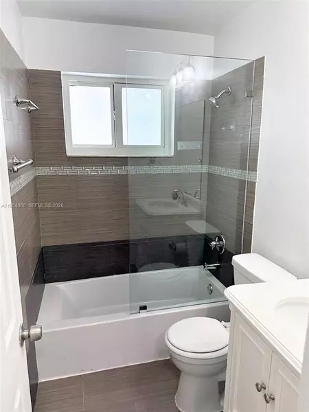 2 bedrooms apartment for rent in Tamiami - Miami Dade, Miami