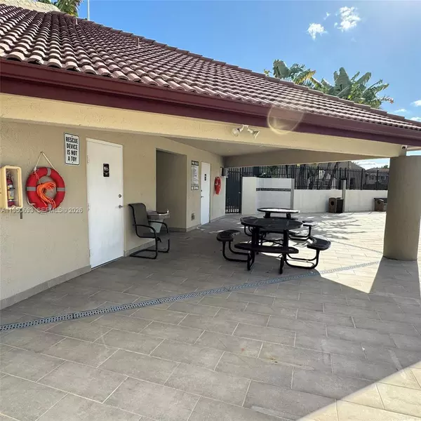 3 bedrooms apartment for rent in Tamiami - Miami Dade, Miami