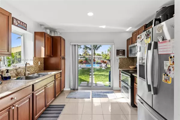 3 bedrooms apartment for rent in North Miami - Miami Dade, Miami