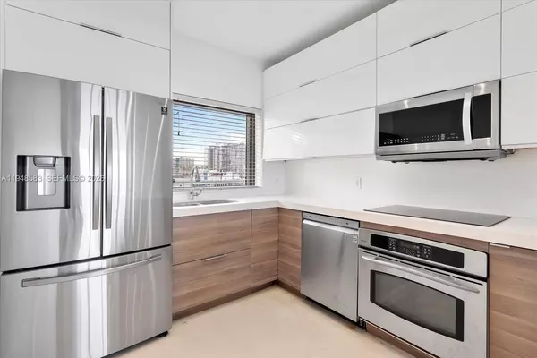 2 bedrooms apartment for rent in Beverly Terrace - Miami, Miami