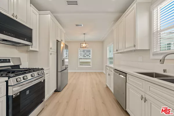 2 bedrooms apartment for rent in Pico Robertson - Westside / South Bay, Los Angeles