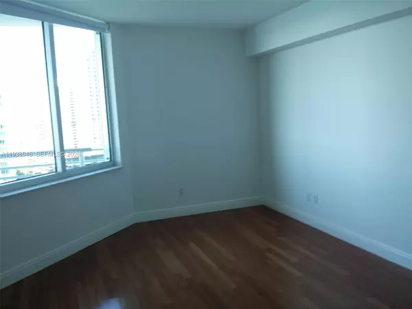 2 bedrooms apartment for rent in Downtown Miami - Miami, Miami
