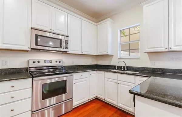 3 bedrooms apartment for rent in Macfarlane Park - West Tampa, Tampa