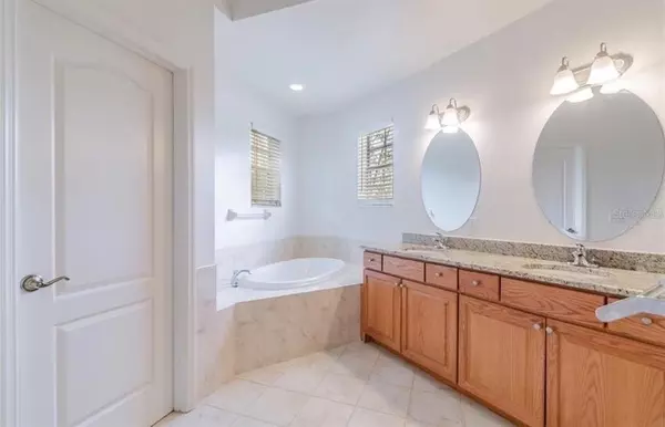 3 bedrooms apartment for rent in Macfarlane Park - West Tampa, Tampa