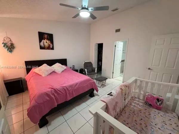 2 bedrooms apartment for rent in Tamiami - Miami Dade, Miami