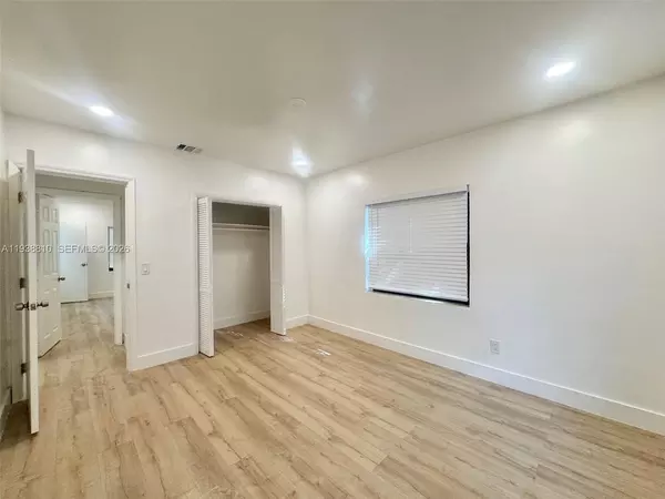 3 bedrooms apartment for rent in Upper East Side - Miami, Miami