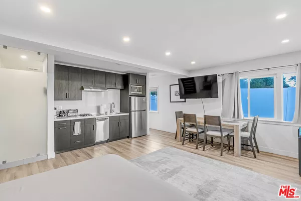 Studio Apartment for rent in Toluca Lake - San Fernando Valley, Los Angeles