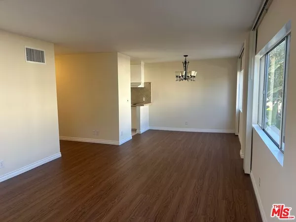 2 bedrooms apartment for rent in Beverlywood - Westside / South Bay, Los Angeles