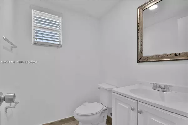 2 bedrooms apartment for rent in Westchester FL - Miami Dade, Miami