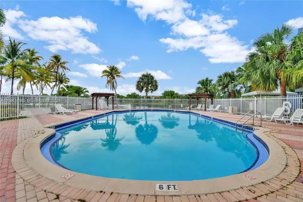 2 bedrooms apartment for rent in Westchester FL - Miami Dade, Miami