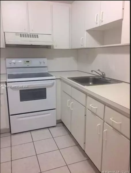 2 bedrooms apartment for rent in West Miami - Miami Dade, Miami