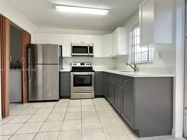 2 bedrooms apartment for rent in Tamiami - Miami Dade, Miami