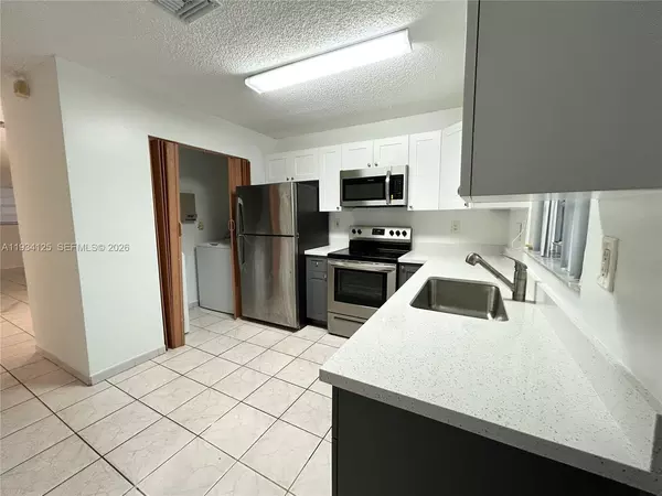 2 bedrooms apartment for rent in Tamiami - Miami Dade, Miami