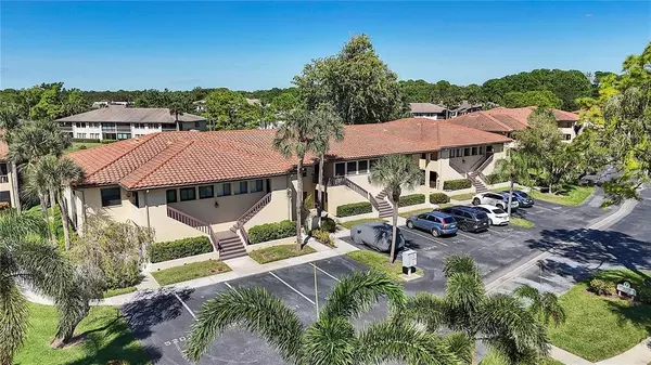 2 bedrooms apartment for rent in The Meadows - Sarasota, Sarasota