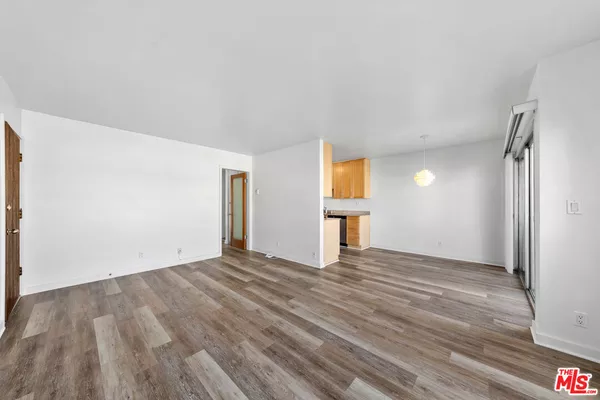 2 bedrooms apartment for rent in Sawtelle - Westside / South Bay, Los Angeles