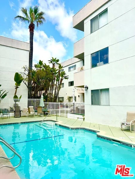 2 bedrooms apartment for rent in Beverlywood - Westside / South Bay, Los Angeles