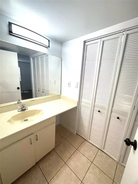 2 bedrooms apartment for rent in The Hammocks - Miami Dade, Miami