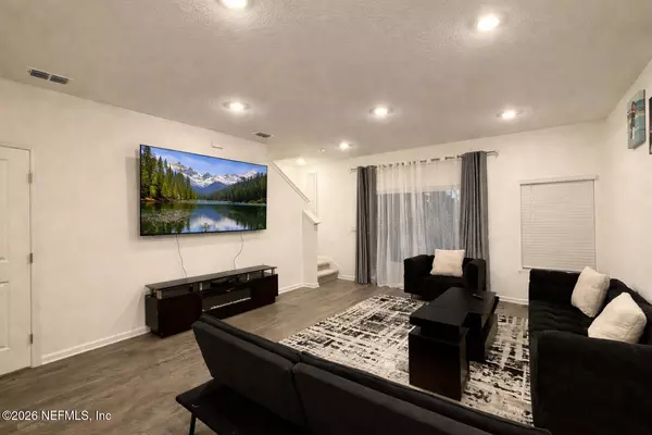 3 bedrooms apartment for rent in Oceanway - Northside, Jacksonville