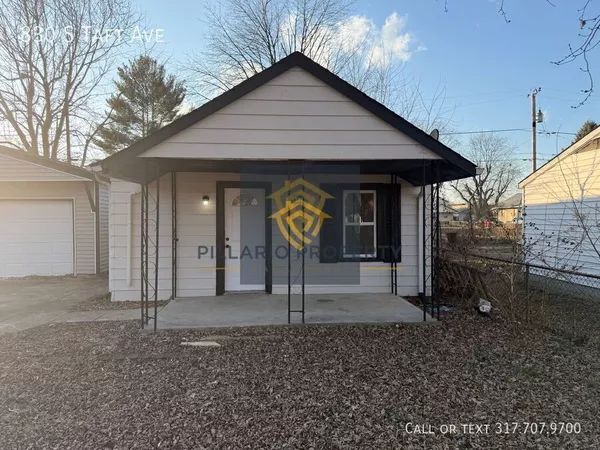 4 bedrooms apartment for rent in Stout Field - West Indy, Indianapolis