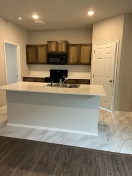 3 bedrooms apartment for rent in Apple Valley - SE OKC, Oklahoma City