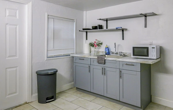Coliving in Kenwood - Clearwater-St. Petersburg, Tampa