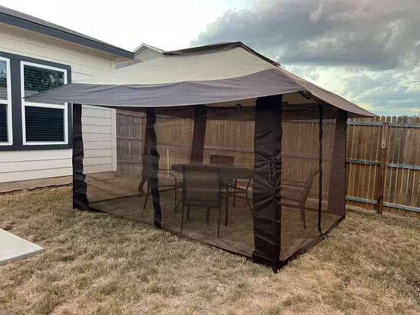 Coliving in Brooks City Base - South SATX, San Antonio