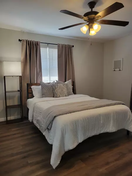 Coliving in Blue Hills - KCMO, Kansas City