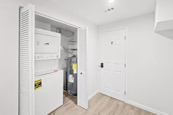 Coliving in Cedar Hills - Westside, Jacksonville