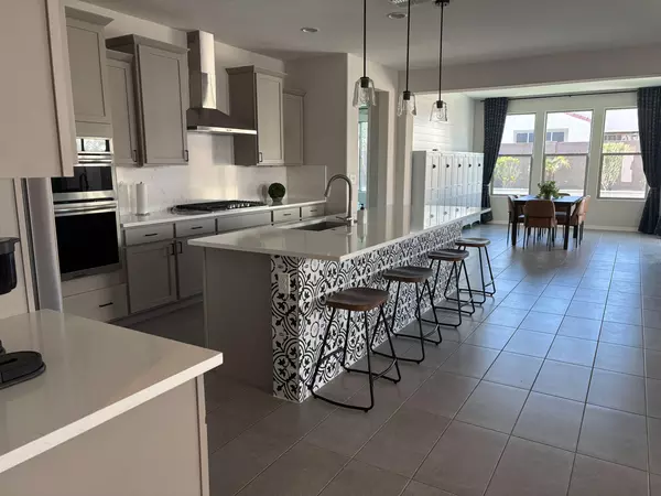 Coliving in Litchfield Park - SW Valley, Phoenix