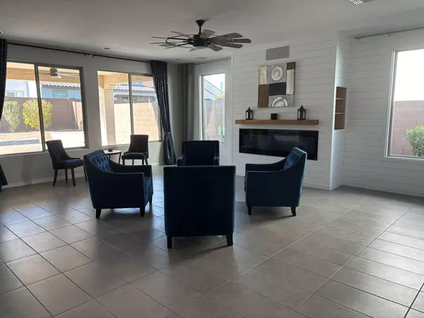 Coliving in Litchfield Park - SW Valley, Phoenix
