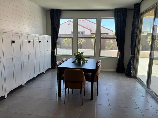 Coliving in Litchfield Park - SW Valley, Phoenix