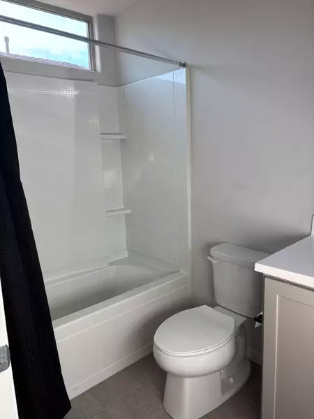 Coliving in Litchfield Park - SW Valley, Phoenix