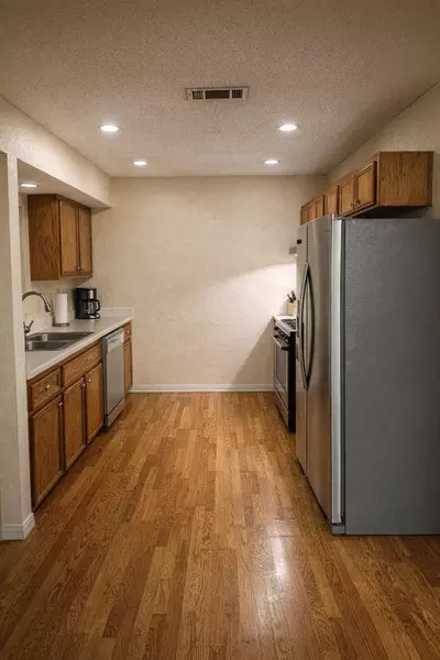 Coliving in Southeast Austin - South Austin, Austin