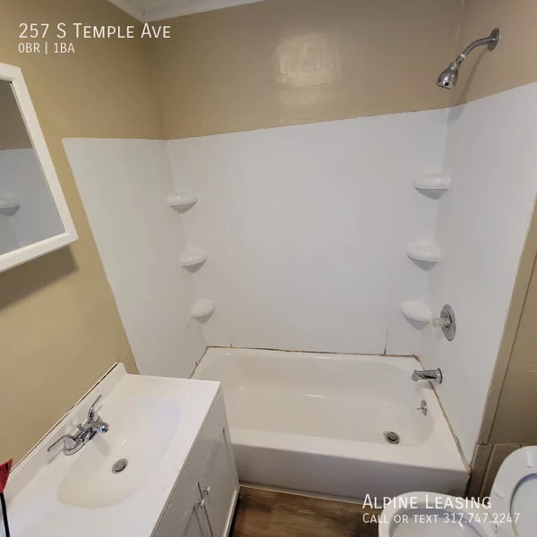Studio Apartment for rent in Christian Park - Central Indy, Indianapolis