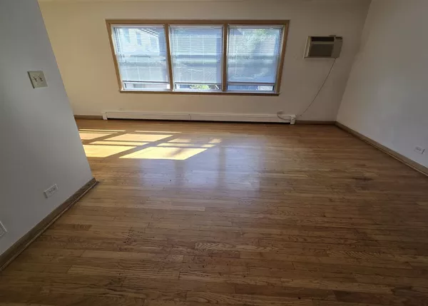 1 bedroom apartment for rent in Irving Park - Northwest Side, Chicago