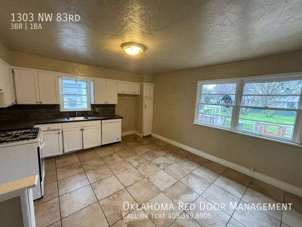 3 bedrooms apartment for rent in Nichols Hills - Central OKC, Oklahoma City