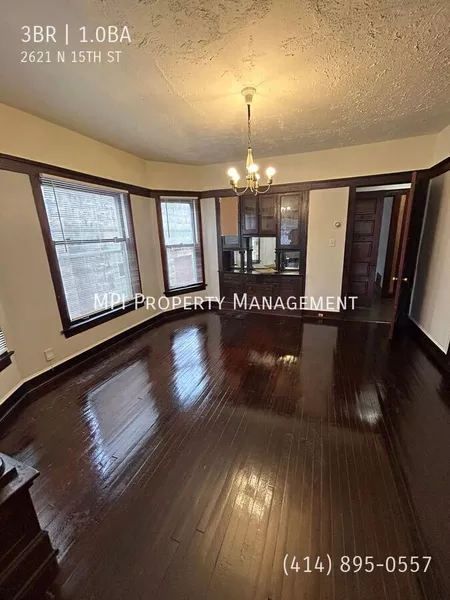 3 bedrooms apartment for rent in North Division - North Mil / North Shore, Milwaukee