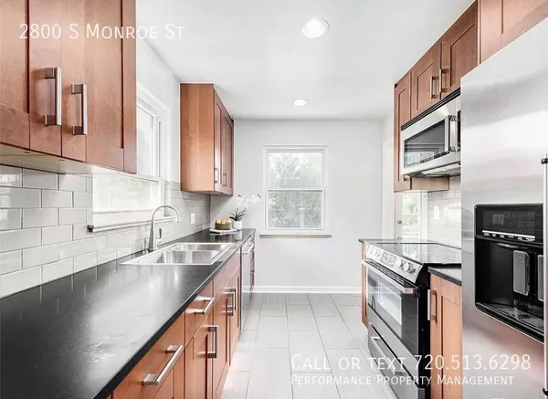 3 bedrooms apartment for rent in Wellshire - South Denver, Denver