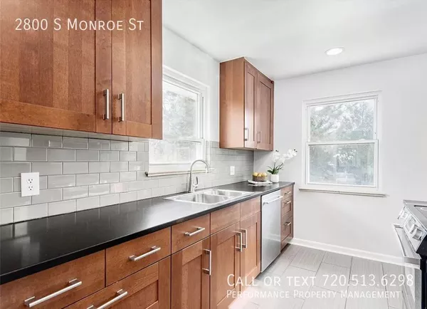 3 bedrooms apartment for rent in Wellshire - South Denver, Denver