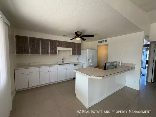 3 bedrooms apartment for rent in Maryvale - Phoenix, Phoenix