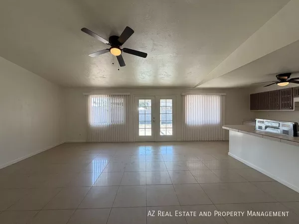 3 bedrooms apartment for rent in Maryvale - Phoenix, Phoenix