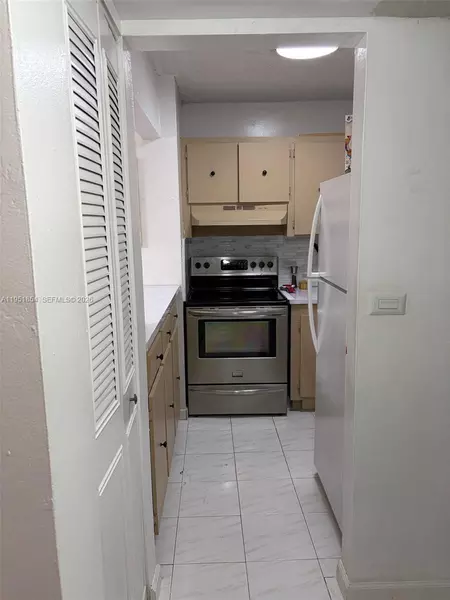 1 bedroom apartment for rent in Westchester FL - Miami Dade, Miami