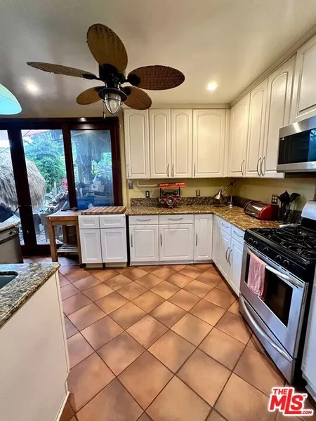 3 bedrooms apartment for rent in Carthay - Central Los Angeles, Los Angeles