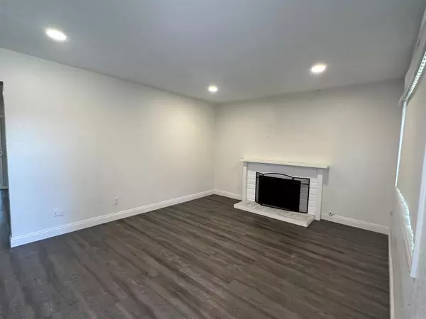 4 bedrooms apartment for rent in Miramar - North SD, San Diego