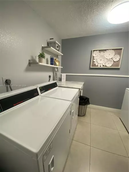 1 bedroom apartment for rent in Westchester FL - Miami Dade, Miami