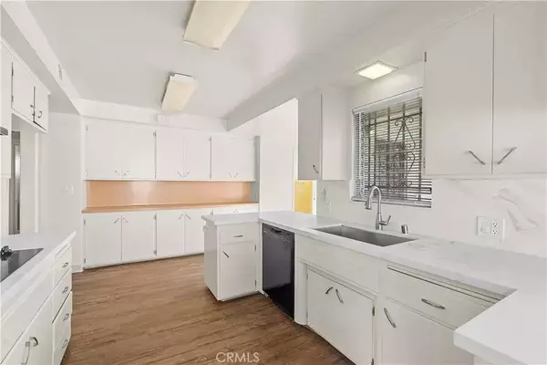 9 bedrooms apartment for rent in Inglewood - Westside / South Bay, Los Angeles