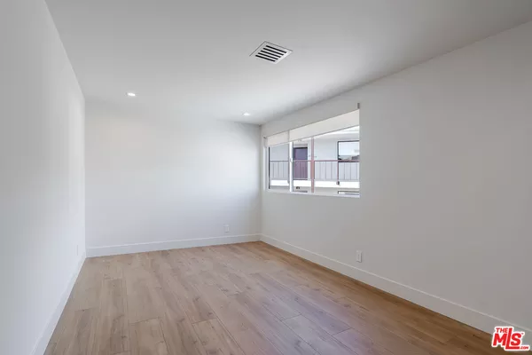 2 bedrooms apartment for rent in Brentwood - Westside / South Bay, Los Angeles