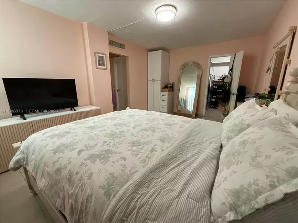 3 bedrooms apartment for rent in Westchester FL - Miami Dade, Miami