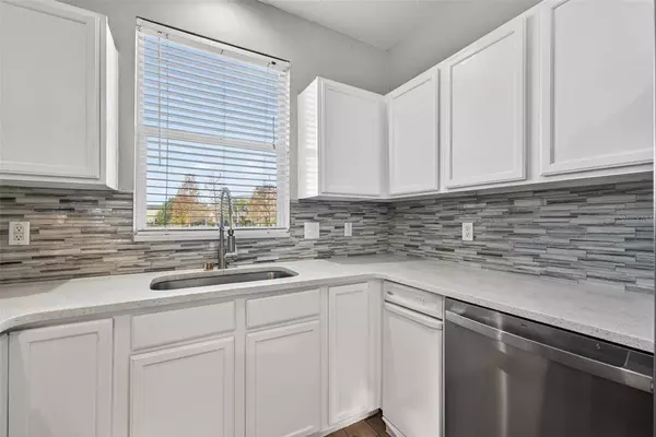 2 bedrooms apartment for rent in Town 'n' Country - West Tampa, Tampa